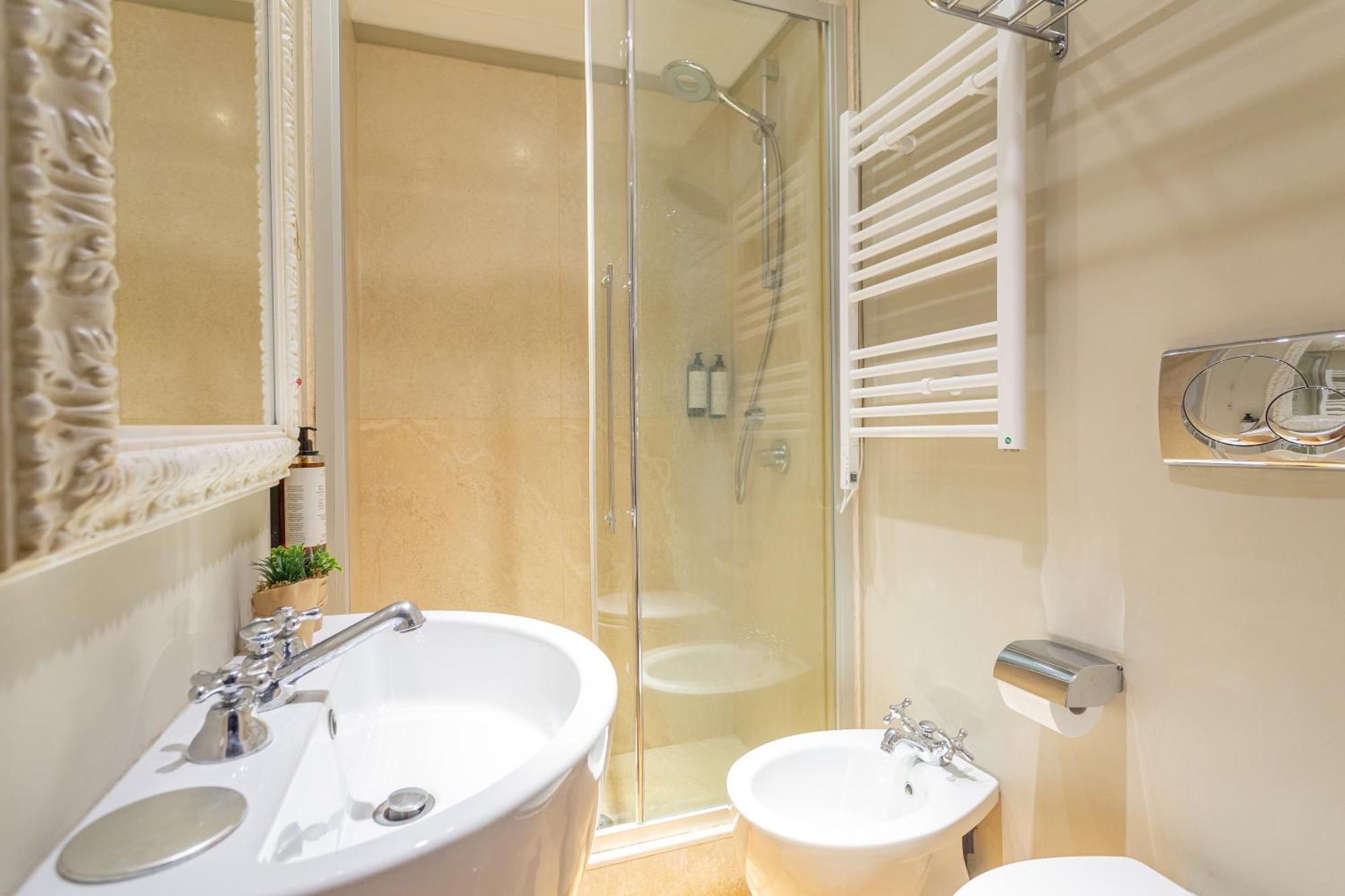 Hotel Parrasio روما المظهر الخارجي الصورة